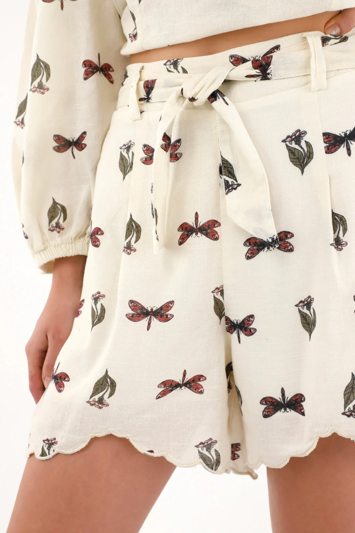 Women's Cream Printed Shorts with Matching Belt - Image 3