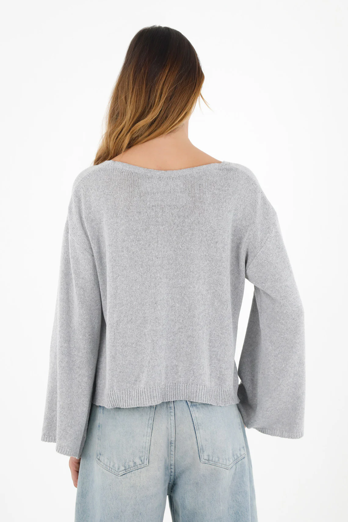 Women's Ecru V-Neck Sweater - Image 4