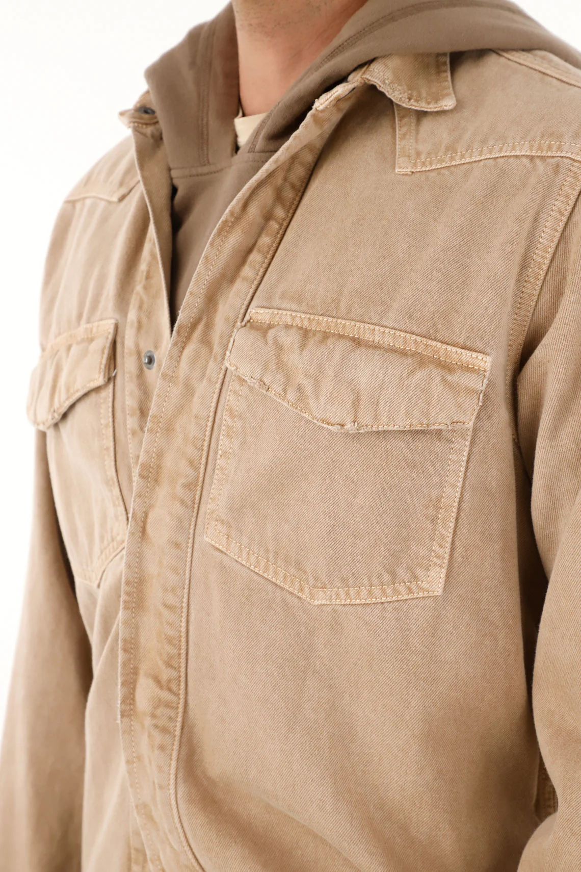 Men's cream shirt with back print - Image 4