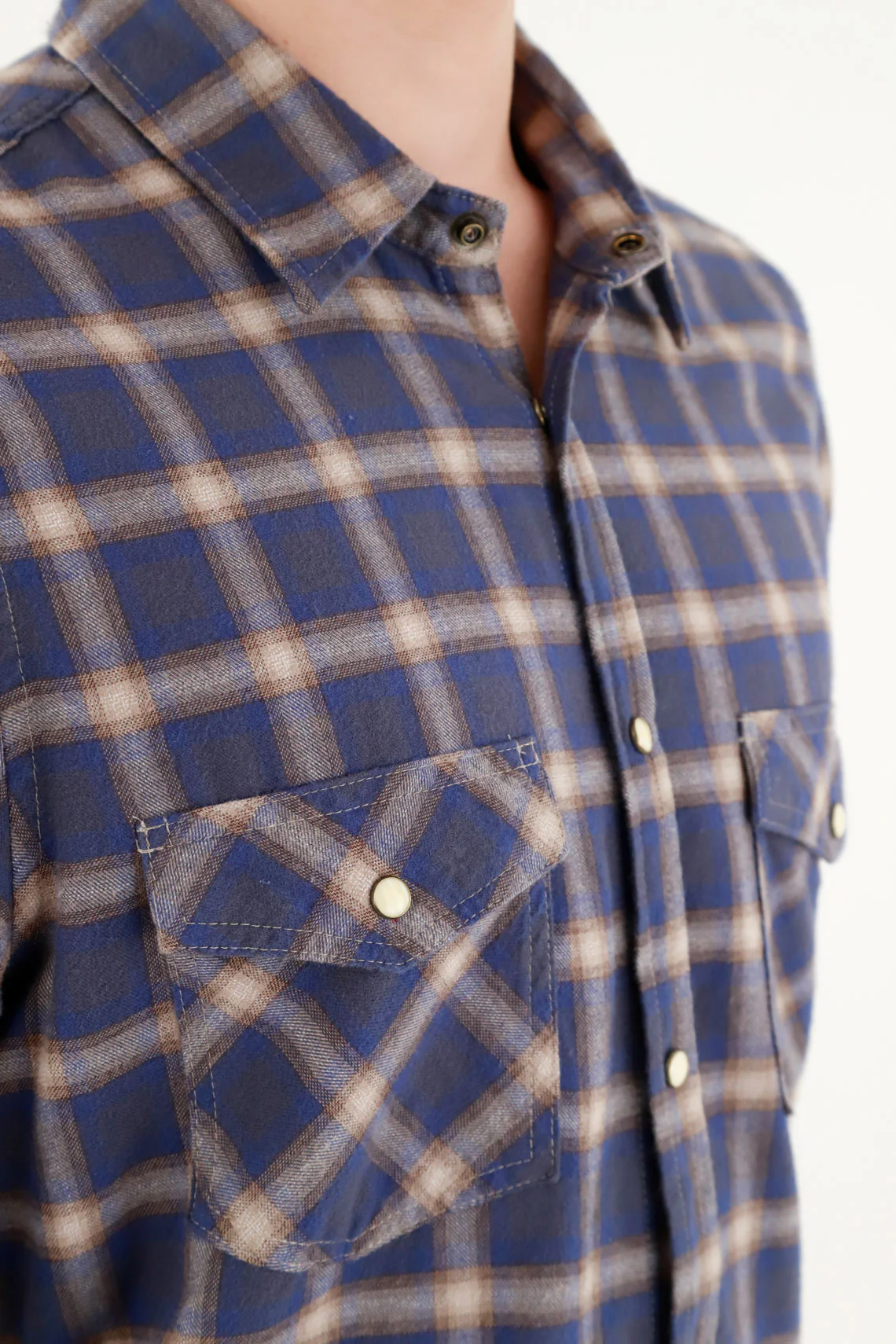 Men's Blue Pre-dyed Shirt - Image 2
