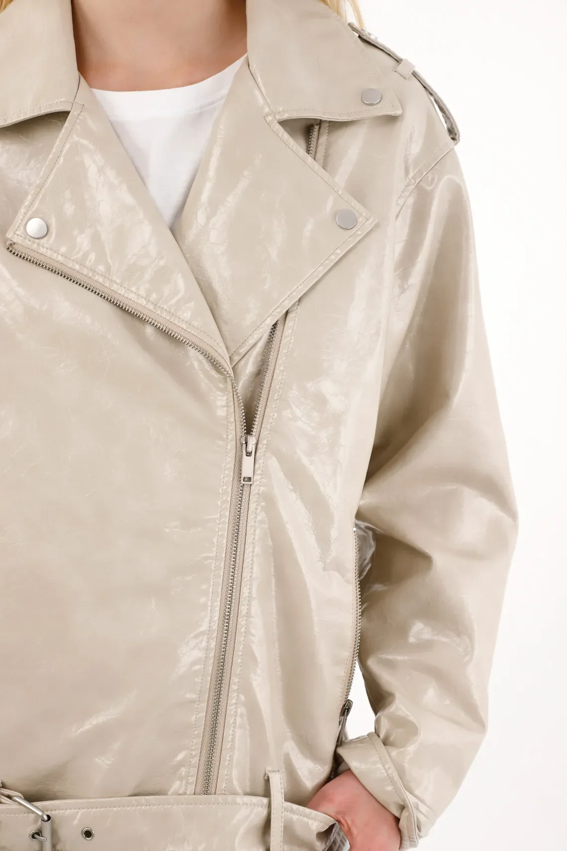 Shiny Leather-Look Jacket for Women - Image 3