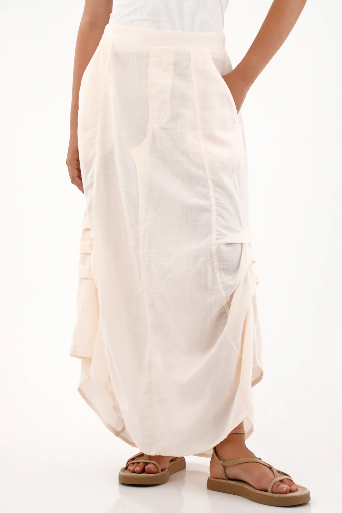 Women's Long Raw Pocket Skirt