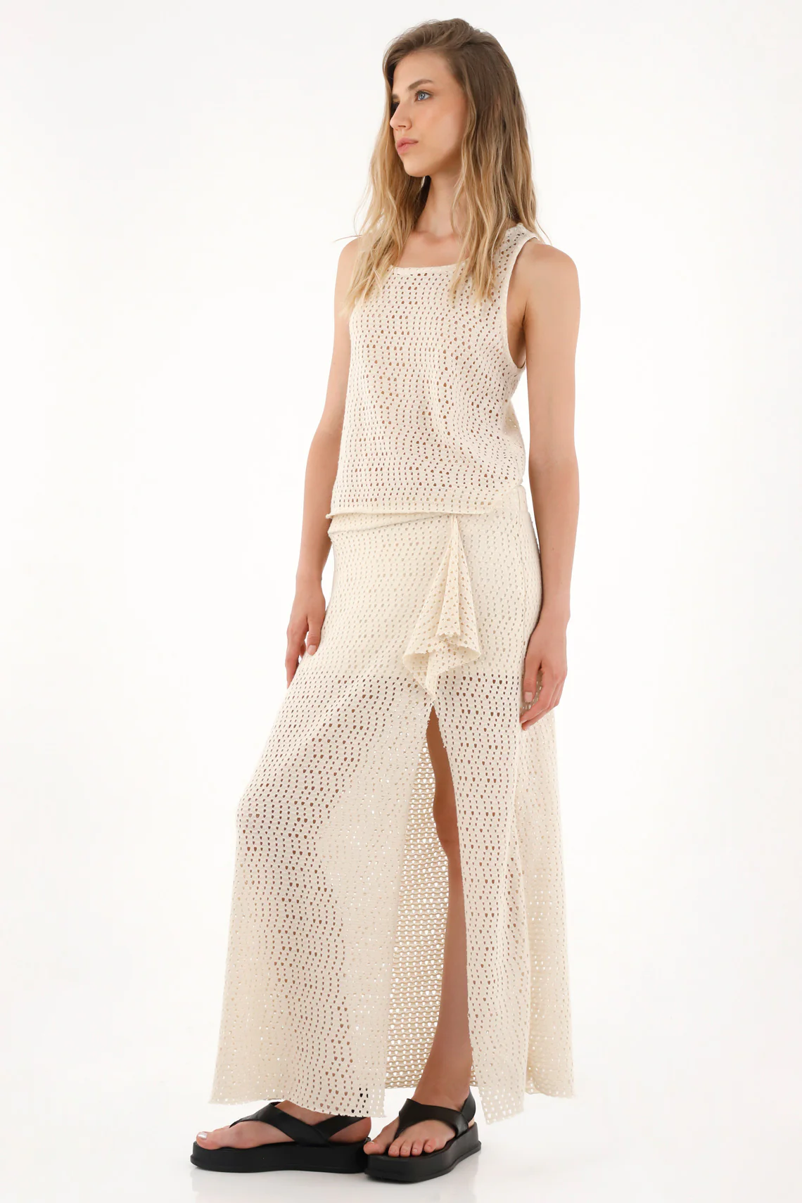 Women's long skirt in cream mesh fabric - Image 2