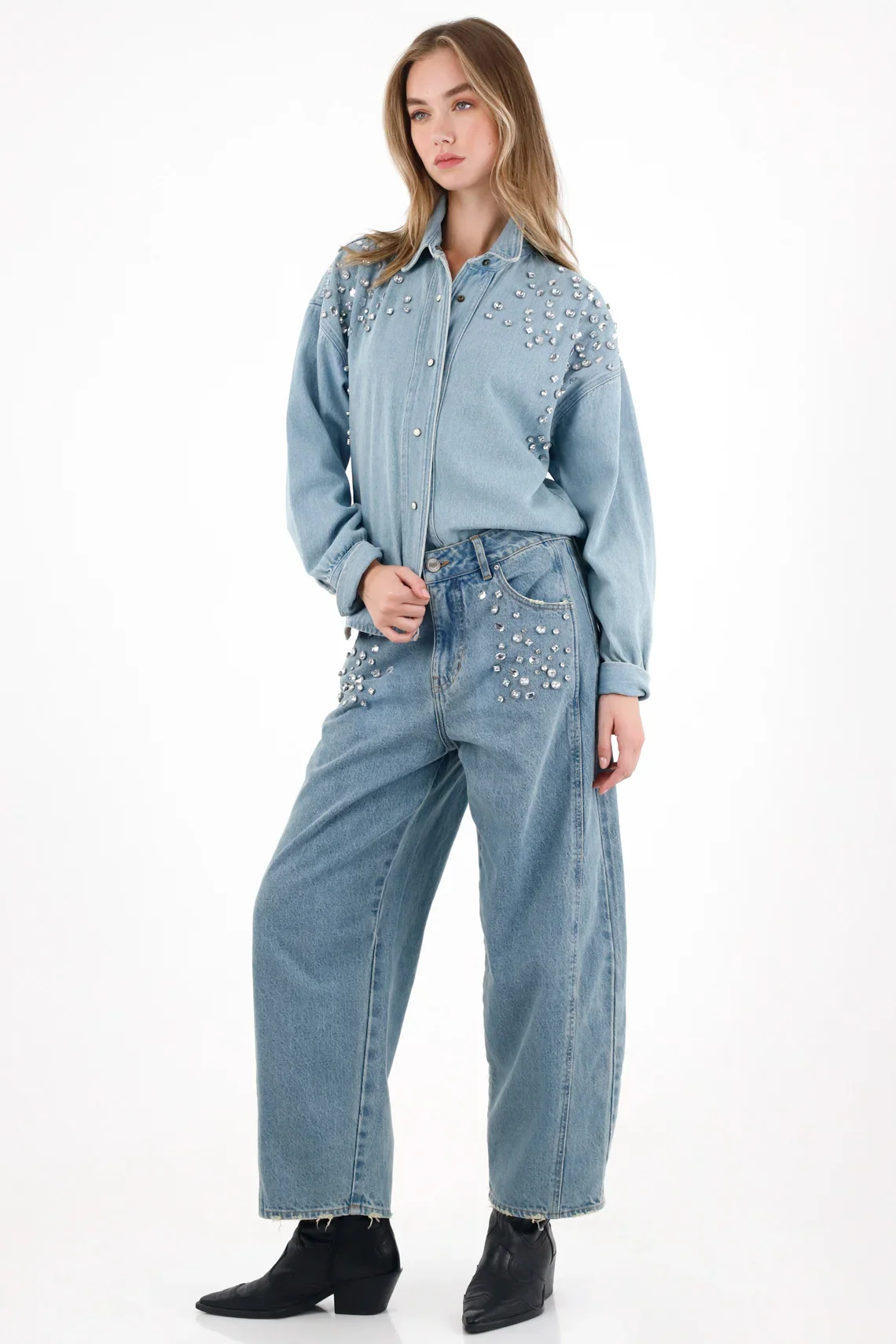 Horseshoe Jeans with Shiny Details for Women - Image 2