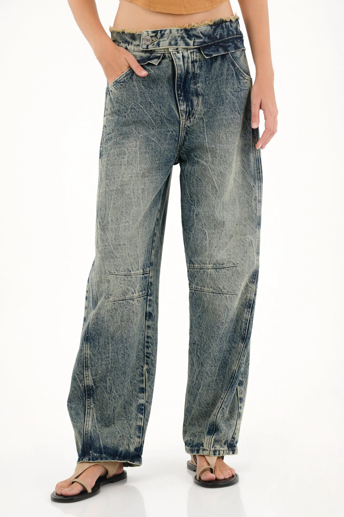 Low-Rise Horseshoe Jeans with Asymmetrical Detail for Women