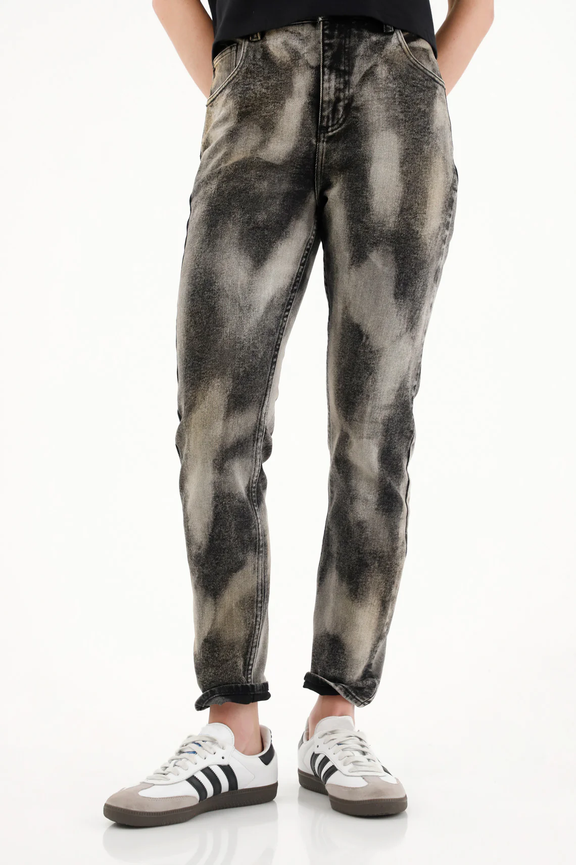 Women's Mid-Rise Black Super Slim Jeans - Image 4