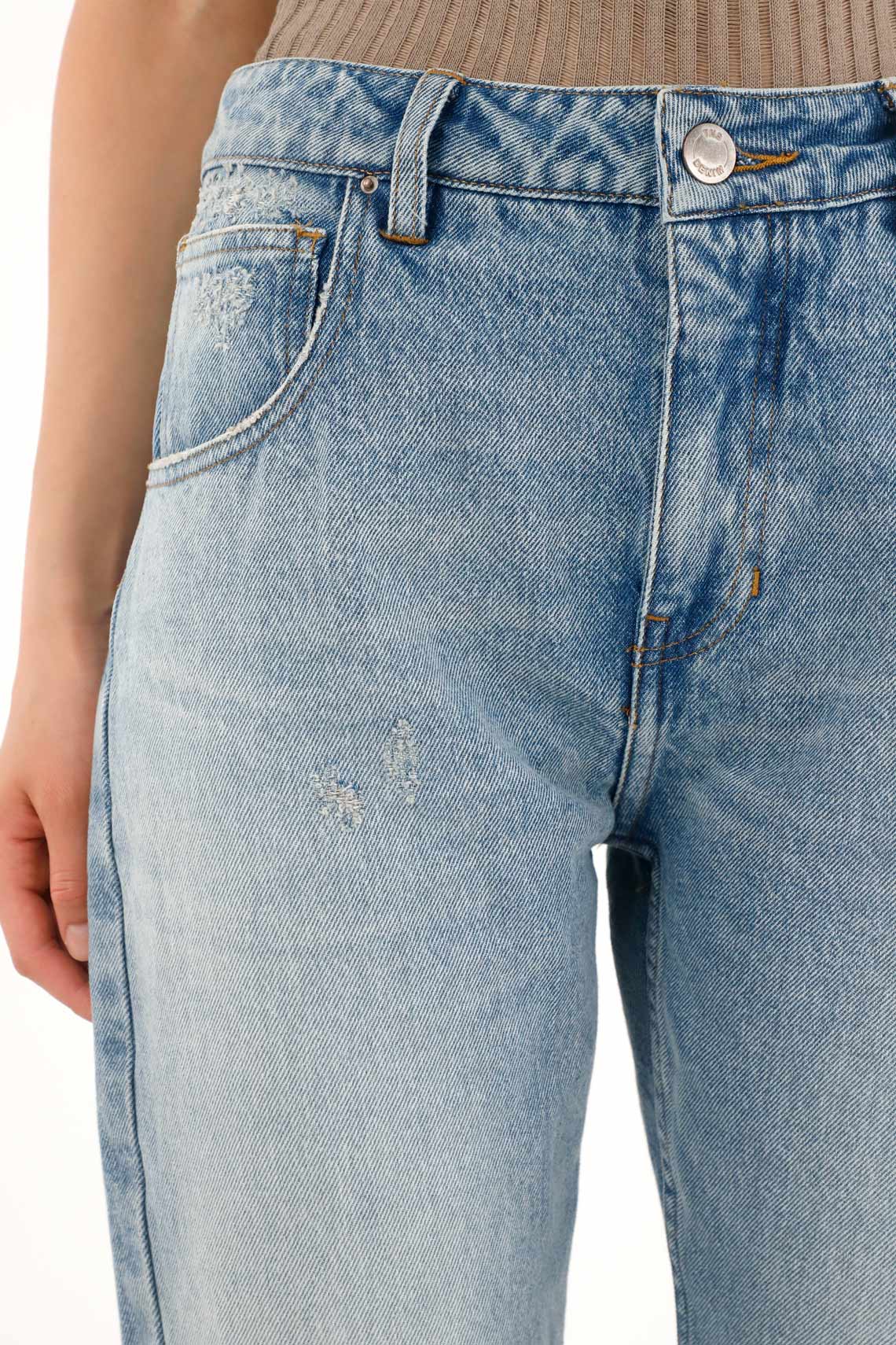 High-Waisted Straight Jeans with Distressed Details for Women - Image 3