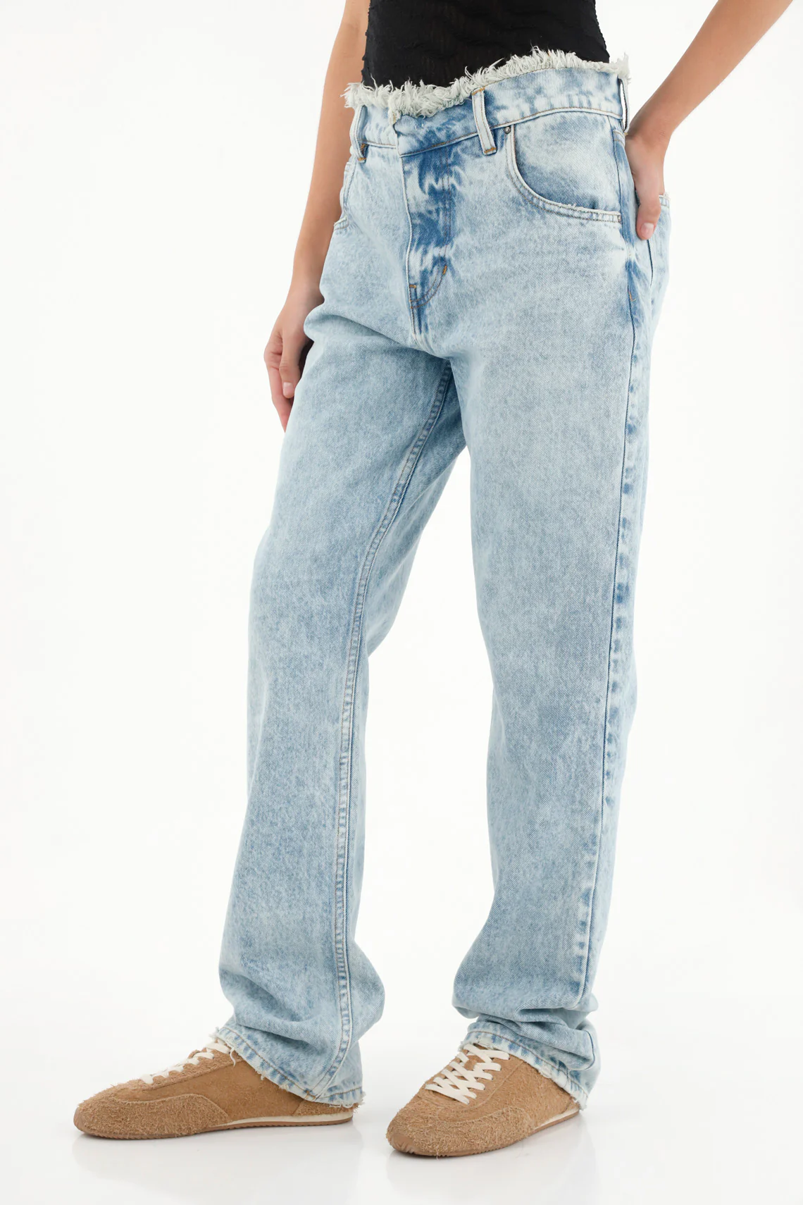 Mid-Rise Straight Leg Jeans with Raw Hem for Women
