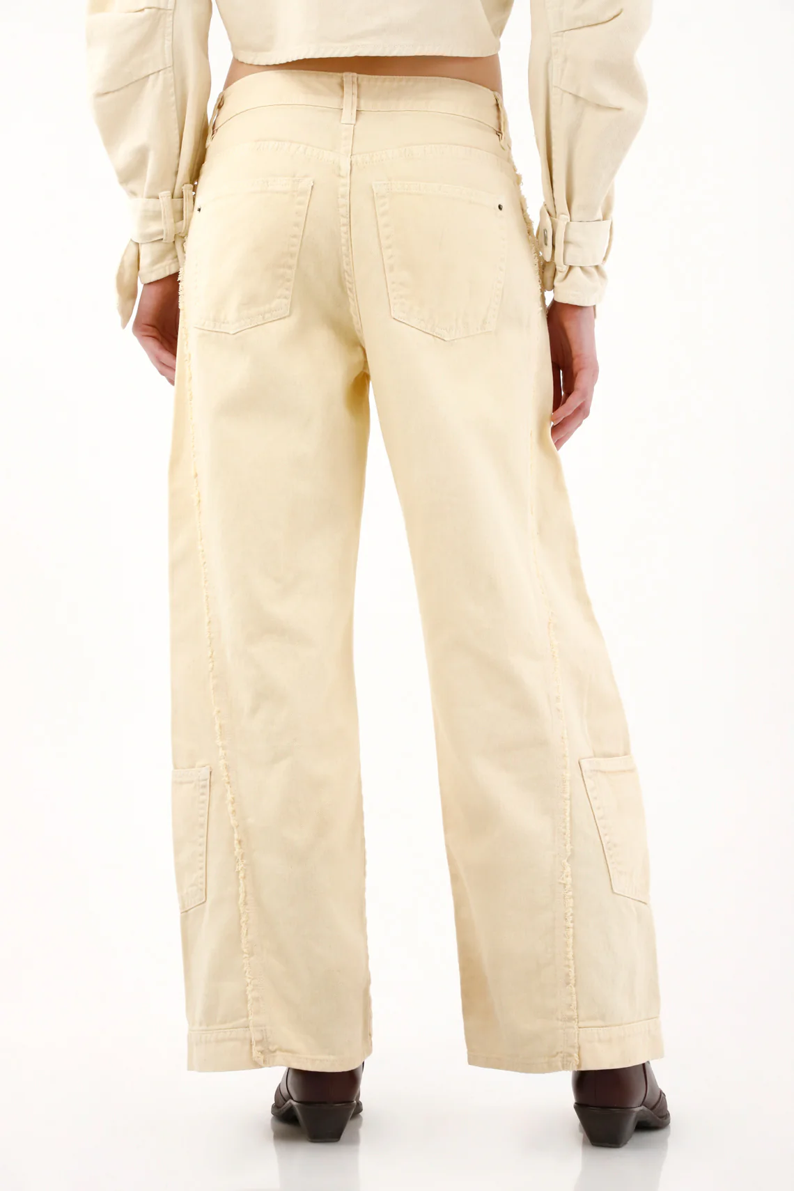 Women's Yellow Wide Leg Jeans with Frayed Cuts - Image 5