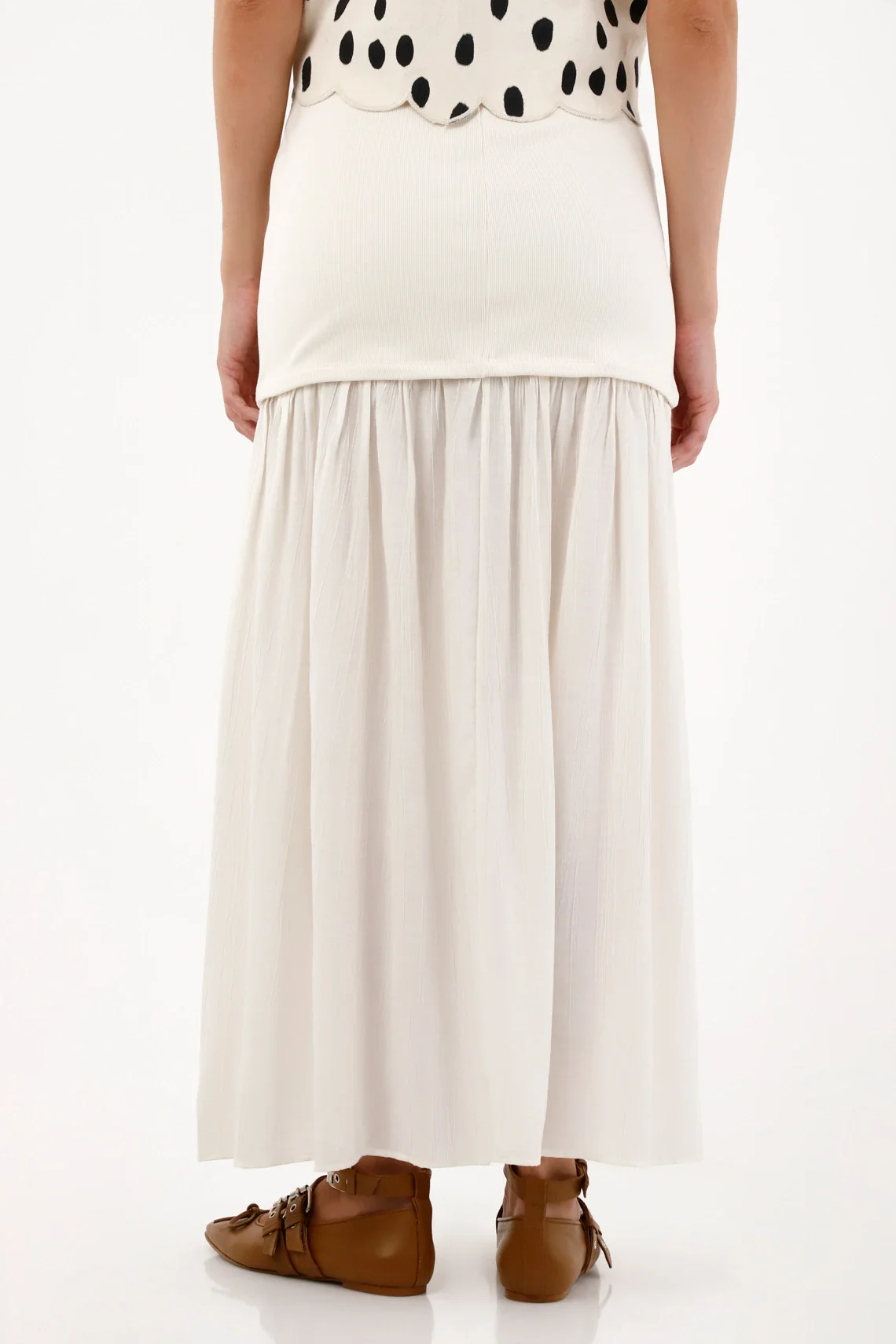 Long skirt in off-white fabric mix for women - Image 5