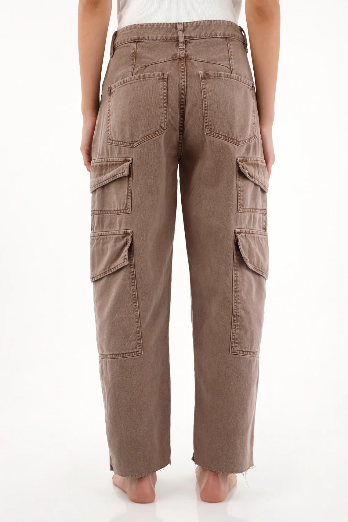 Horseshoe Pants with Cargo Pockets in Brown for Women - Image 4