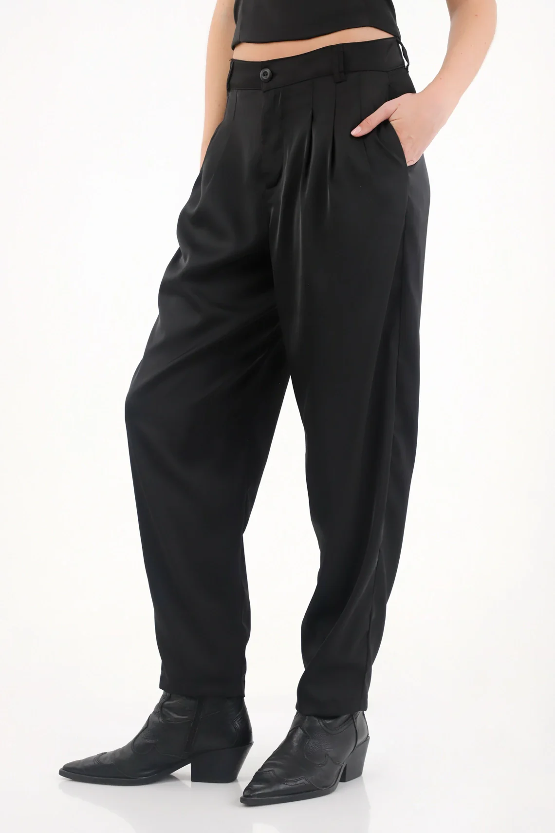 Elegant Fluid Fabric Black Pants for Women - Image 2