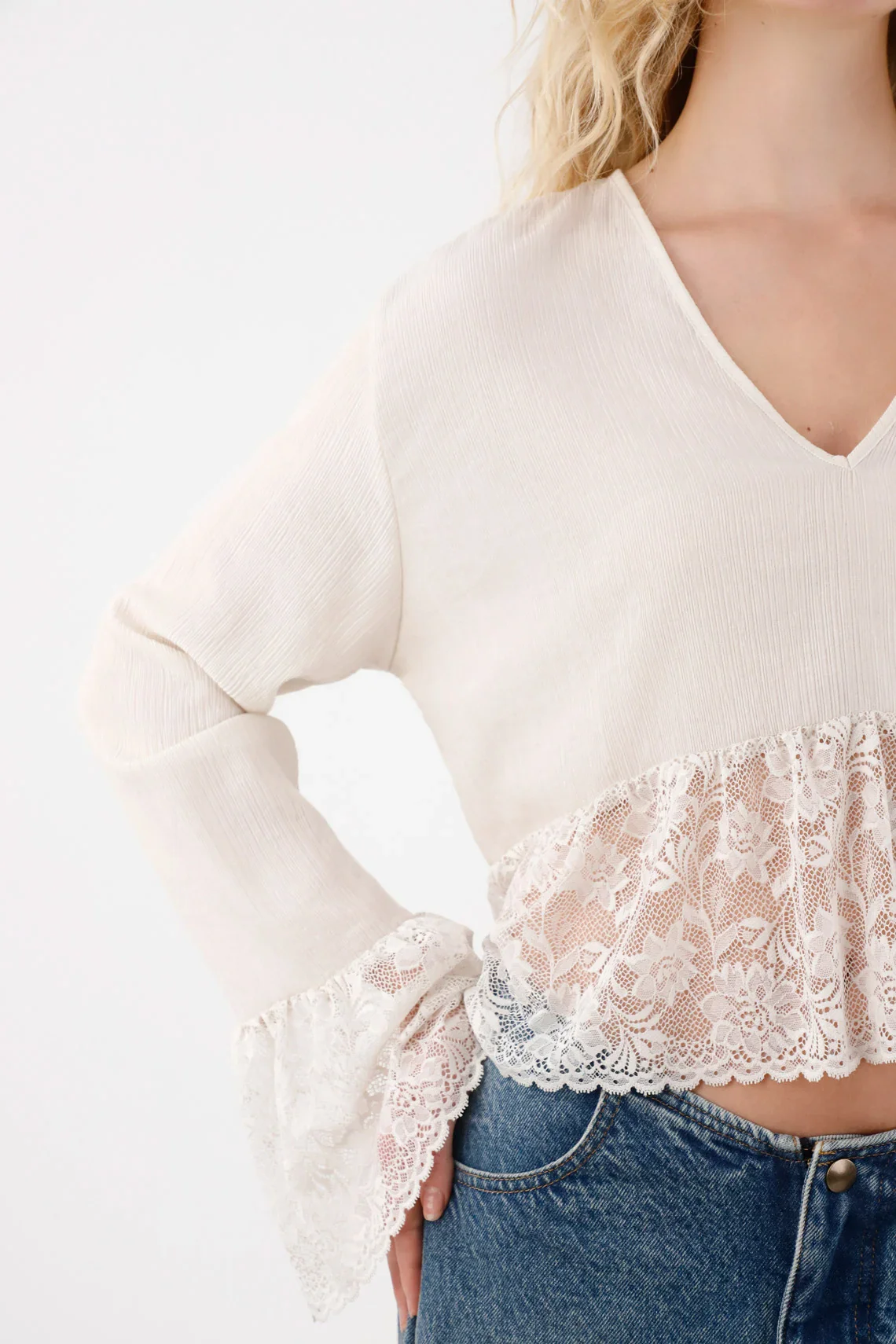 Long Sleeve Textured Fabric Shirt in Gray for Women - Image 3