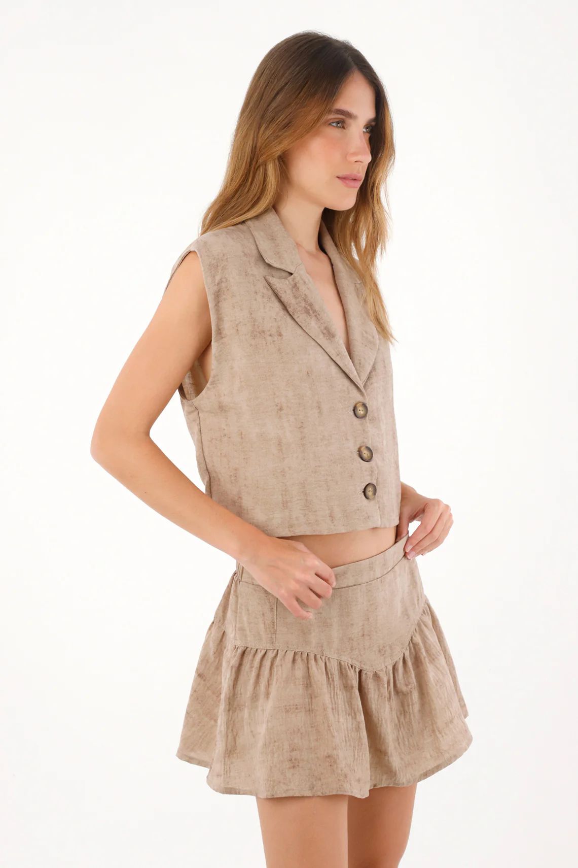 Women's Straight-Cut Brown Crop Vest