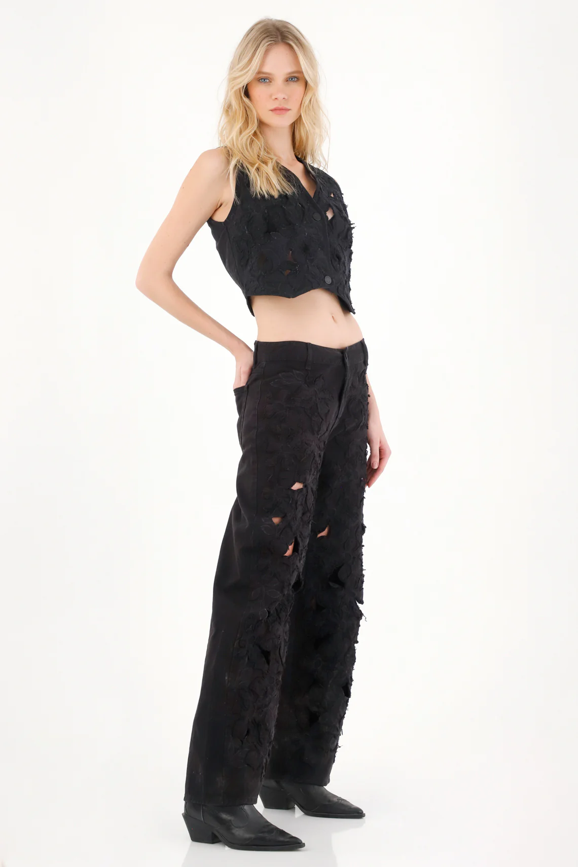 Women's Black Laser-Embroidered Vest - Image 2