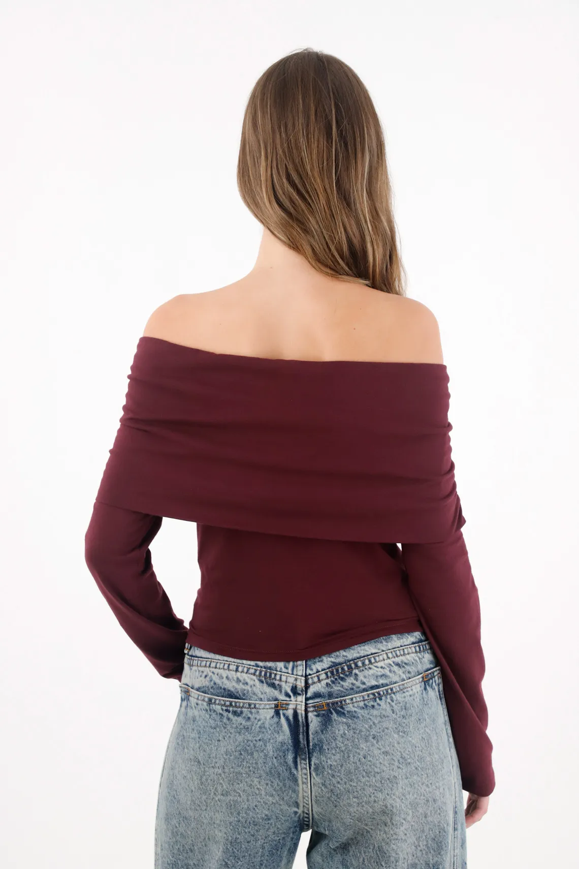 Long Sleeve T-Shirt with Boat Neck in Red for Women - Image 4