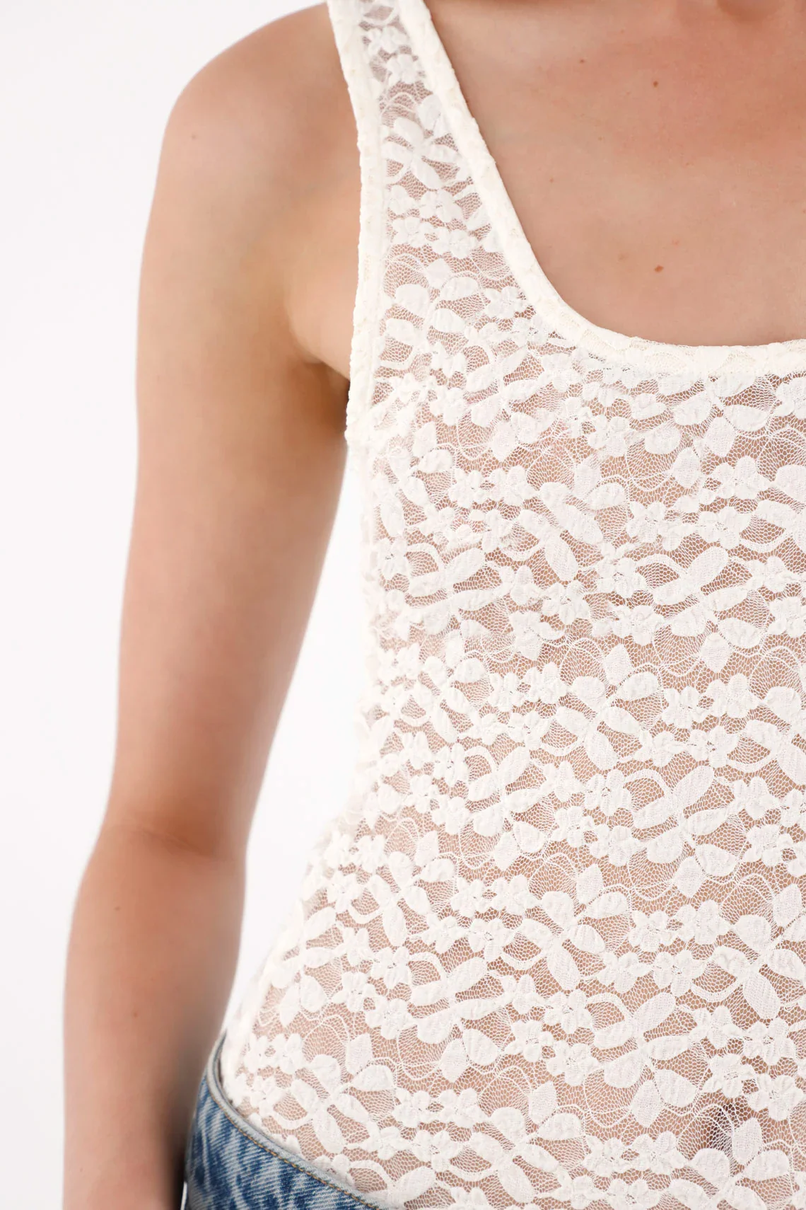 Off-White Lace Bodysuit for Women - Image 4
