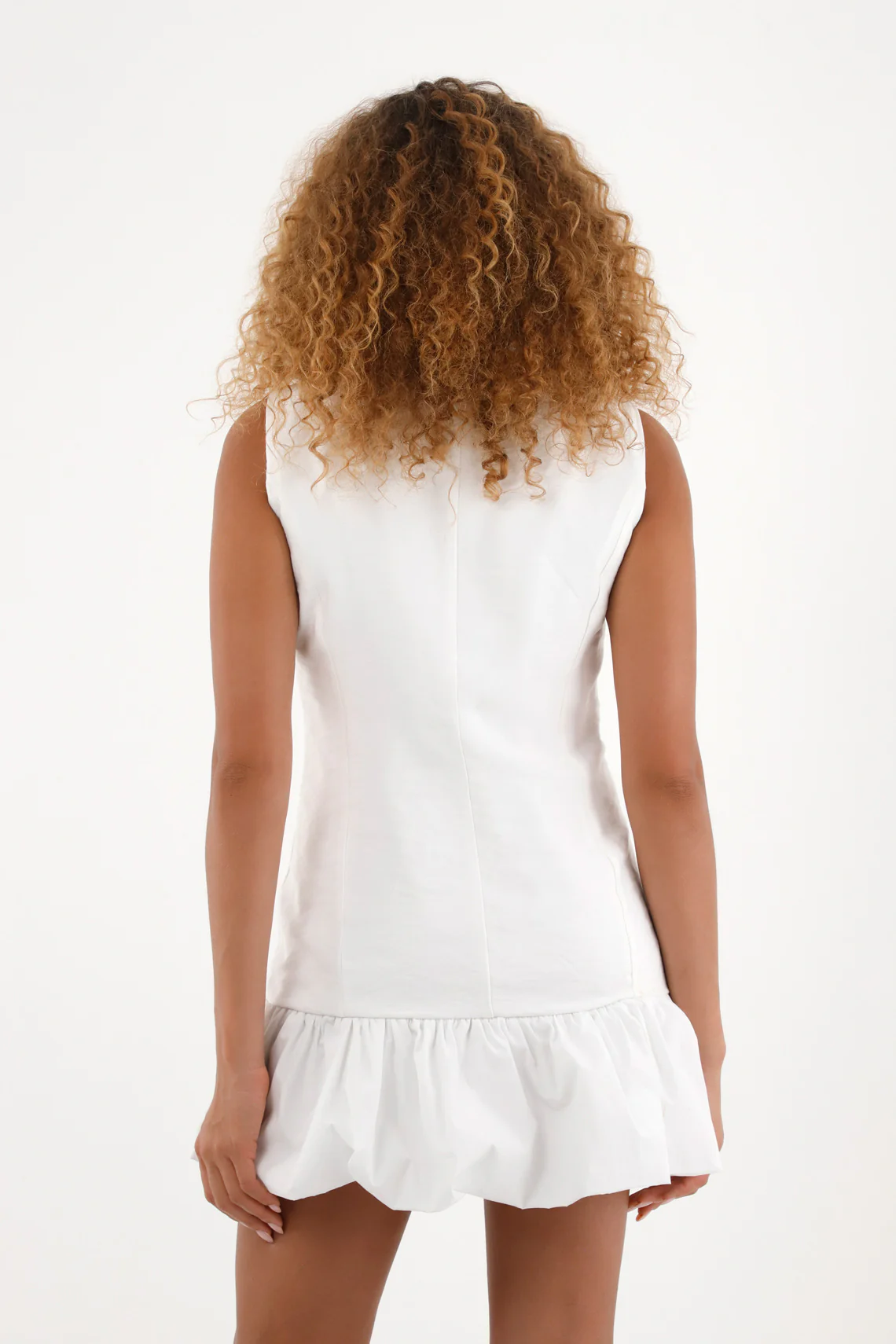 Women's short white button dress - Image 4
