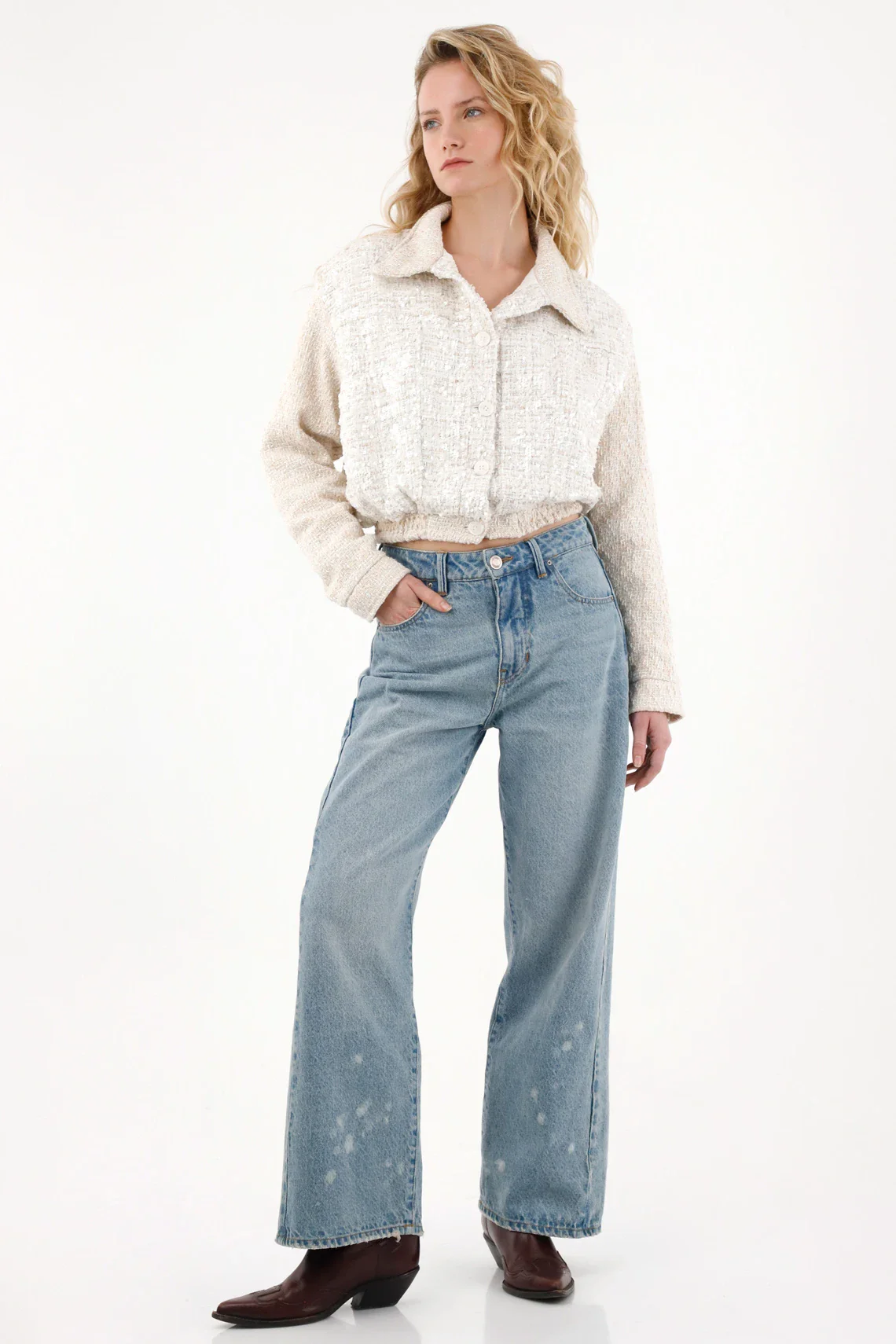 Women"s Cropped Shimmering Tweed Polyester Coat - Image 2
