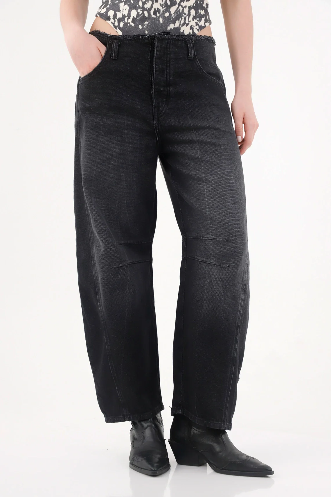 Horseshoe Jeans for Women in Washed Black Cotton Relaxed Fit with Curved Leg - Image 2
